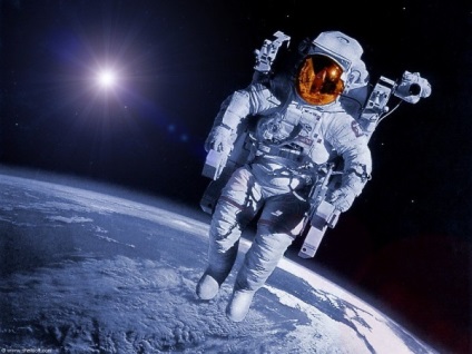 Astronauții au văzut OZN-uri (Top Secret) Astronauții au văzut OZN-uri