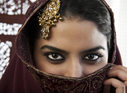 Frumusețe în arabă 10 Secretele femeilor orientale, femei revista ledies-info (femei) Frumusețe în arabă 10 femei secrete orientale, femei revista ledies-info