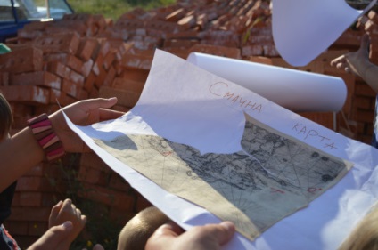 script-ul pirat Steep pentru copii de pe stradă „Pirates și Treasure Joni bea», http (Pirates) script-ul pirat Steep pentru copii de pe stradă „Pirates și Treasure Joni bea», http