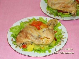 Picioare de pui cu cartofi și legume (pulpe de pui cu cartofi și legume) Picioare de pui cu cartofi și legume