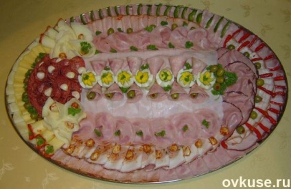Tăierea pe masa festivă (carne, brânză) - rețete simple (de masă) Tăierea pe masa festivă (carne, brânză) - rețete simple,