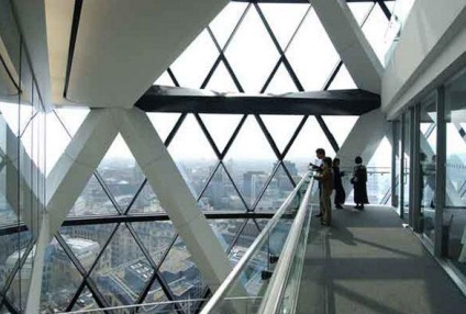 Zgârie-nori Mary Ax din Londra (St Mary Ax) Zgârie-nori Mary Axe din Londra