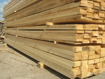 Aspen ca material de construcție - lemn de schimb (plop de munte) Aspen ca material de construcție - piața lemnului
