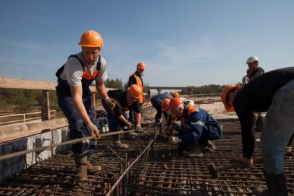Caracteristici ale programului de lucru neregulat (de lucru) Caracteristici ale programului de lucru neregulat