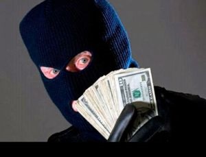 Atenție! fraudă de credit (istoricul dvs. de credit) Atenție! fraudă de credit