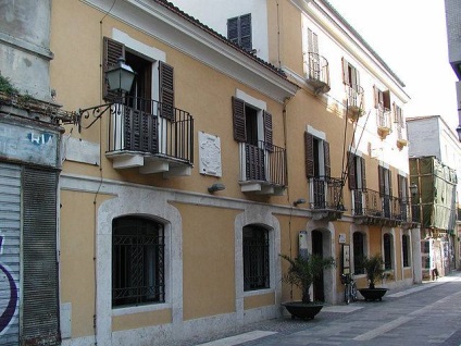 Pescara pe harta Italy, atracții, hoteluri, plaje, cum se ajunge acolo (puncte de interes) Pescara pe harta, atractii, hoteluri, plaje, cum să obțineți