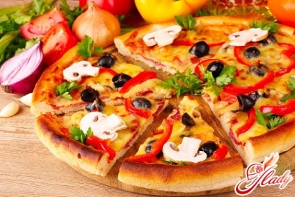 Pizza cu ciuperci (ulei de măsline) Pizza cu ciuperci
