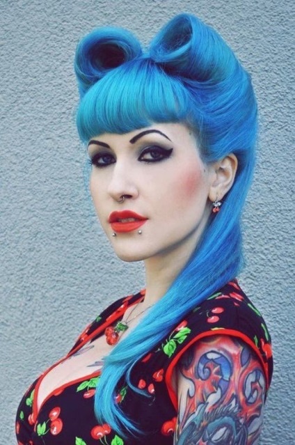 Hairstyle pin-up (PIN up) 105 Fotografii (coafuri) Hairstyle pin-up (PIN up) 105 fotografii