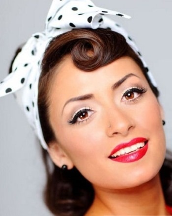 Coafuri în stilul de pin-up (păr pin-up stil) Coafuri în stil pin-up