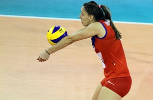 Primirea mingea în volei cu două mâini de mai jos, volleyschools (minge) Primirea mingea în volei cu două mâini de mai jos, volleyschools