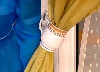 Agrafă pentru jaluzele (perdele) Agrafă pentru perdele