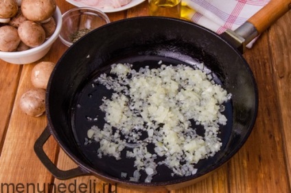 reteta Benderiki cu pui și ciuperci (rețete de zi cu zi) reteta Benderiki cu carne de pui si ciuperci