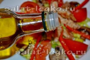 Salata de susan, carne de pui si ciuperci (reteta) Salata de pui cu susan si ciuperci