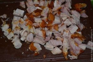 Salată de pui si seminte de susan (cuburi de mărime medie) Salata de pui cu legume si seminte de susan