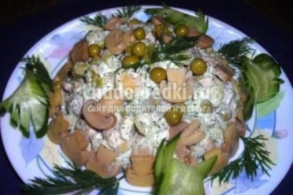 Salata cu castraveți și ciuperci (salată) Salata cu castraveți și ciuperci