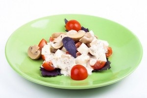 Salata cu rosii si ciuperci murate - idee excelent meniu gustare (tomate) Salata cu rosii si ciuperci murate - idee excelentă meniu de gustări