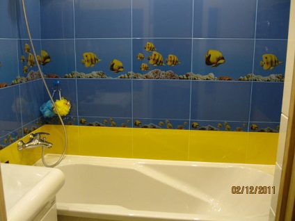 Albastru de baie alb și albastru, albastru și galben (foto reale), baie de design, design interior, renovare (albastru de design de baie) baie albastru alb și albastru, albastru și galben (foto reale), baie de design, design interior, renovare
