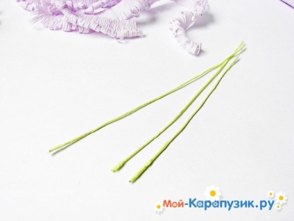 hârtie Lilac cu mâinile (hârtie) hârtie Lilac cu propriile sale mâini