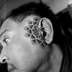 Tatuaje pe fata, fotografie tatuaj pe fata (foto) Tatuaje pe fata, foto tatuaj pe fața lui