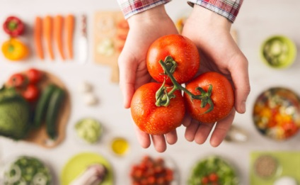 Descriere Tomate, compoziție, calorii, valoarea nutritivă, proprietăți benefice, contraindicații, daune (roșii utile pentru femei) Descriere Tomate, compoziție, calorii, valoarea nutritivă, proprietăți benefice, contraindicații, daune