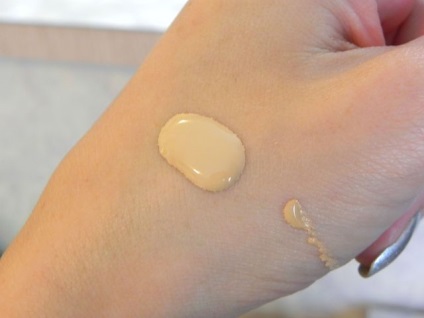 Tone de fluid cu efect de netezire de ridicare Lumiere de la chanel - comentarii, fotografii și preț (fundație) Tone de fluid cu efect de netezire de ridicare Lumiere de la chanel - comentarii, fotografii și preț