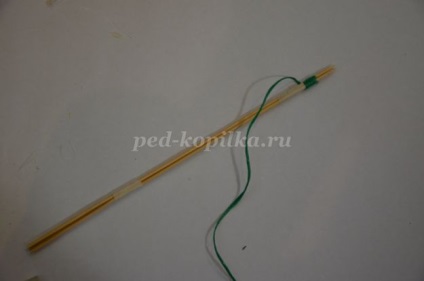 Topiara de șervețele de hârtie cu mâinile lor (șterge mâinile) Topiara de șervețele de hârtie cu mâinile lor