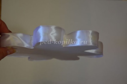 Topiara de șervețele de hârtie cu mâinile lor (tampoane) Topiara de șervețele de hârtie cu mâinile lor