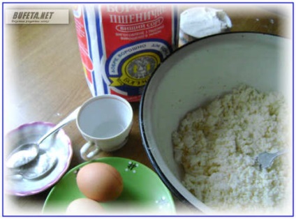 Brânză prăjituri, produse de patiserie caș (brânză) plăcinte cu brânză, aluat brânză de vaci