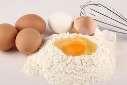 Aluat pentru prăjituri caș (Curd conecta ouă) aluat de brânză de vaci pentru plăcinte