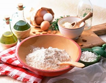 aluat de brânză de vaci pentru plăcinte retete cu unt si margarina (branza de vaci) aluat de brânză de vaci pentru plăcinte retete cu unt si margarina