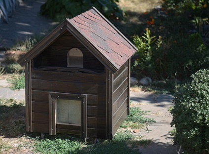 Case în aer liber cat si cabina din lemn (cabina) Case pisică în aer liber și cabine din lemn