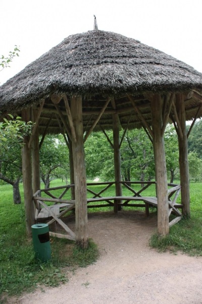 Gospodărie „Mikhailovskoye“ în regiunea Pskov (Mihailovski) Gospodărie „Mikhailovskoye“ în regiunea Pskov