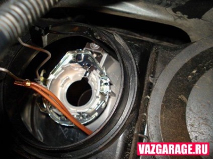Instalarea de xenon în Lada Priora (Înainte) Instalarea de xenon în Lada Priora