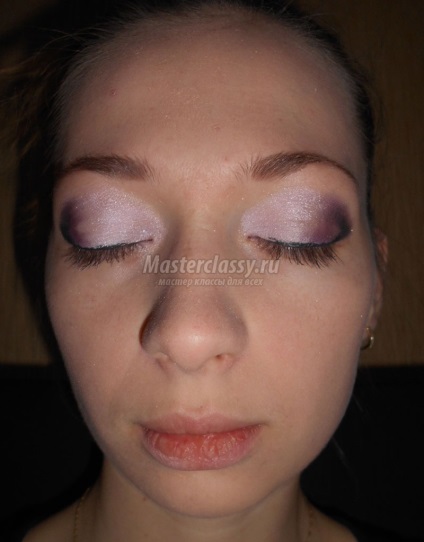 machiaj de seara cu mâinile (machiaj de seara incrementală) Seara de make-up cu mâinile lor