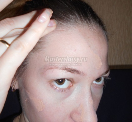 machiaj de seara cu mâinile (seara) Seara de make-up cu mâinile lor