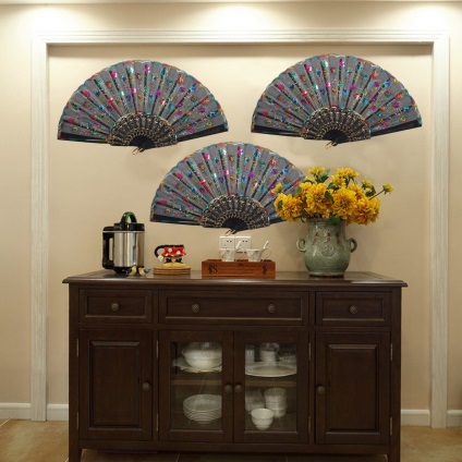 Ventilatorul de pe perete o hârtie mare chineză sau japoneză decorative ca atarna de Feng Shui (decorativ) Ventilatorul de pe perete o hârtie mare chineză sau japoneză decorative ca atarna de Feng Shui