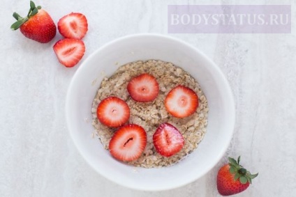 Vitaminele din căpșuni și beneficiul boabe de către organism, bodystatus (compoziția produsului) Vitaminele din căpșuni și fructe de pădure beneficii pentru organism, bodystatus