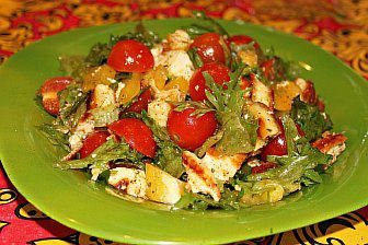 salata delicioasa si hranitoare cu branza Adygei (delicioase) salata delicioasa si hranitoare cu branza Adygei