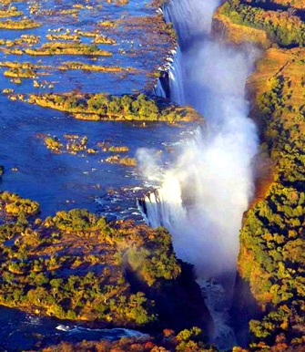 Victoria Falls sau Victoria Falls sau
