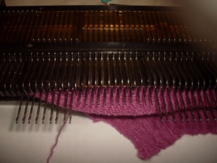 Knit șosete pe mașină de tricotat „Severyanka“ - meseriași echitabil - manual, manual (Severyanka) Knit șosete pe mașină de tricotat „Severyanka“ - meseriași echitabil - manual, lucrate manual