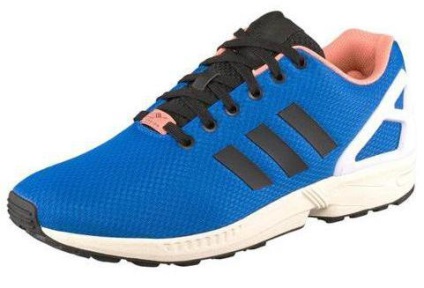 adidași umflate - este pantofi de moda (încălțăminte) adidași umflate - este pantofi de moda