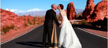 Сватба в стил Лас Вегас - дизайнерски идеи, скрипт, фото и видео