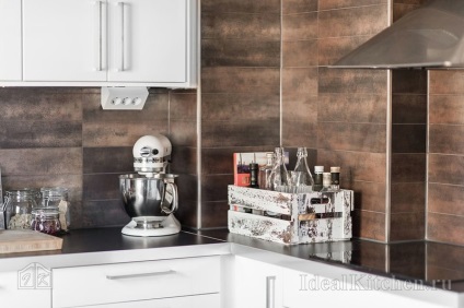 11 pentru idei originale pentru decorarea șorțului în bucătărie (51 poze) (Decupați) 11 pentru idei originale pentru decorarea șorțului în bucătărie (51 poze)