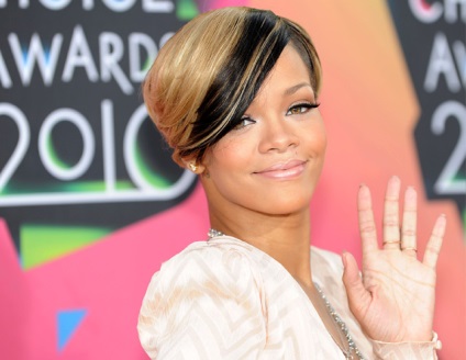 5 Secretele de figură subțire Rihanna (Foto) (Rihanna) 5 secrete figură subțire Rihanna (foto)