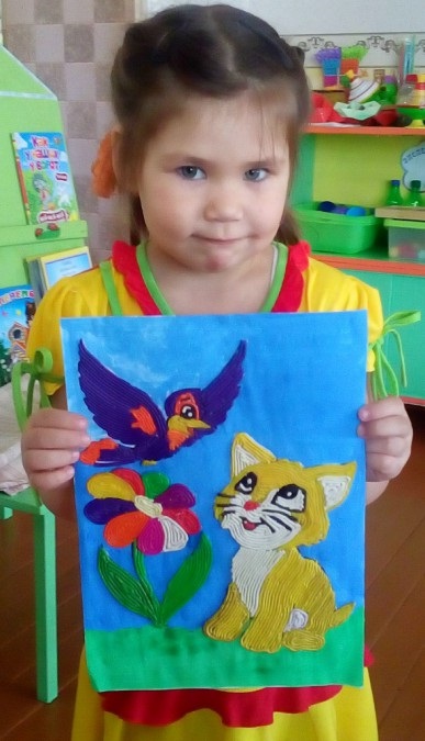 Aplicarea lut pe carton pentru copii cu fotografii și video (aplicații din plastilină) Aplicarea lut pe carton pentru copii cu fotografii și video