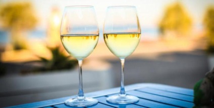beneficiu de vin alb și rău organismului (daune) beneficiu vin alb și un pericol pentru organism