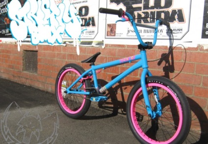 Bmx ca arta (arta), un jurnal online de biciclete (crucișătoare biciclete) Bmx ca arta (arta), revista Internet despre biciclete