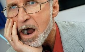 Ce se întâmplă dacă gingiile dureroase, durere eliminarea, de ce apare si cum sa aiba grija de gingiilor, (de ce) Ce se întâmplă dacă gingiile dureroase, durere eliminarea, de ce apare și cum să aibă grijă de gingiilor,