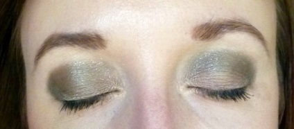 Clarins patru culori eyeshadow mineral min ombre - RALE 4 couleurs, №11 pădure (RALE) Clarins patru culori ochi mineral umbra min ombre - RALE 4 couleurs, №11 pădure