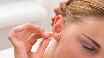 Colorează cerumen ta spune despre boala ta (mai mult cerumen) culoarea cerumen spune despre boala ta